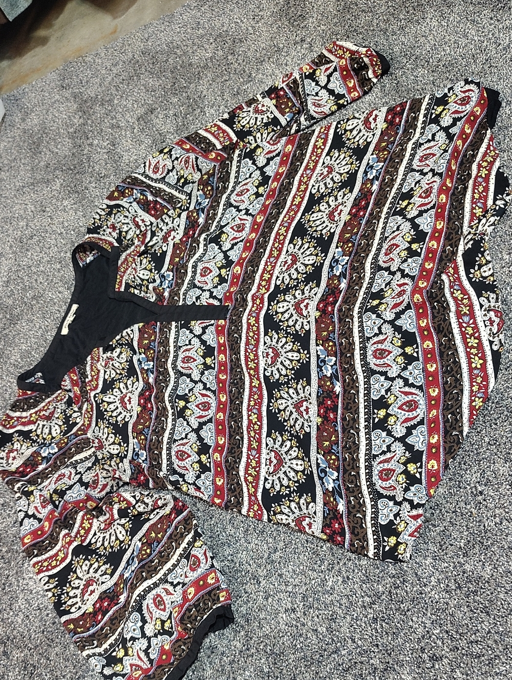 Black Rainn Black Multi-Color Boho V-Neck Tunic